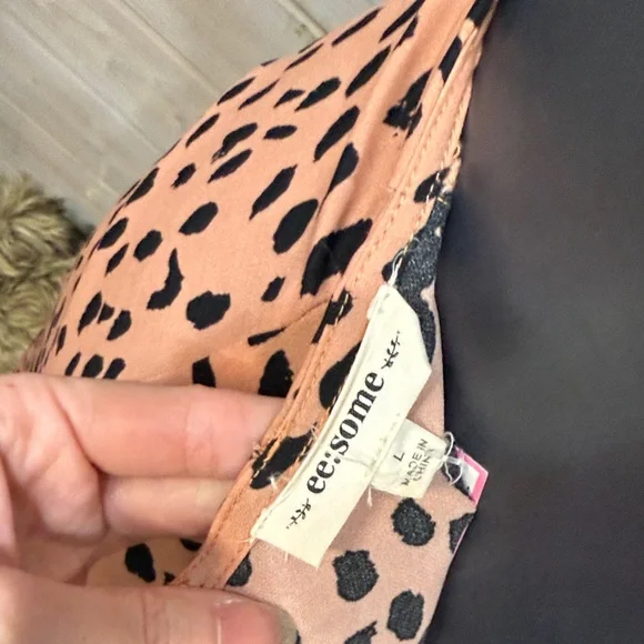 Eesome Peach and Black Patterned Pencil Skirt - Picture 5 of 5